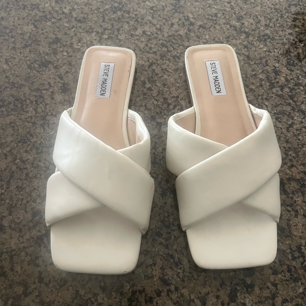 Steve Madden Women's Cream Slide Sandals